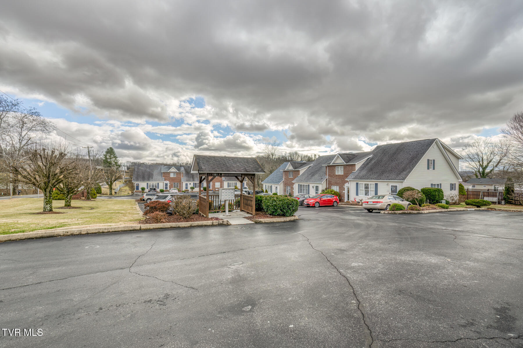 105 Rainbow Circle #105, Bristol, Virginia image 43