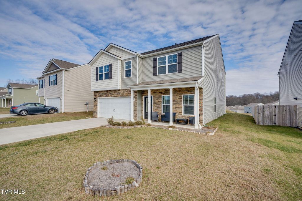 Photo of 132 Breckenridge Trace Trce, Kingsport, TN 37663 (MLS # 9990573)