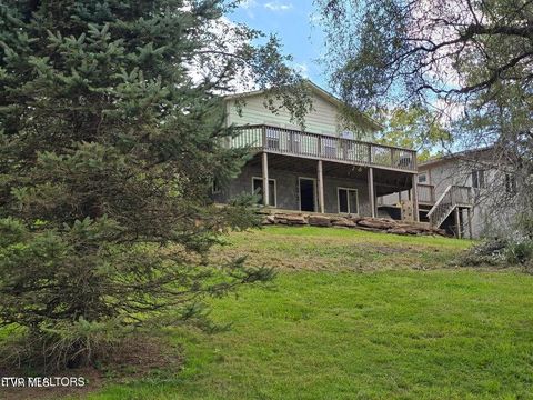 Photo of 197 Wolfe Road, Sneedville, TN 37869 (MLS # 9988947)