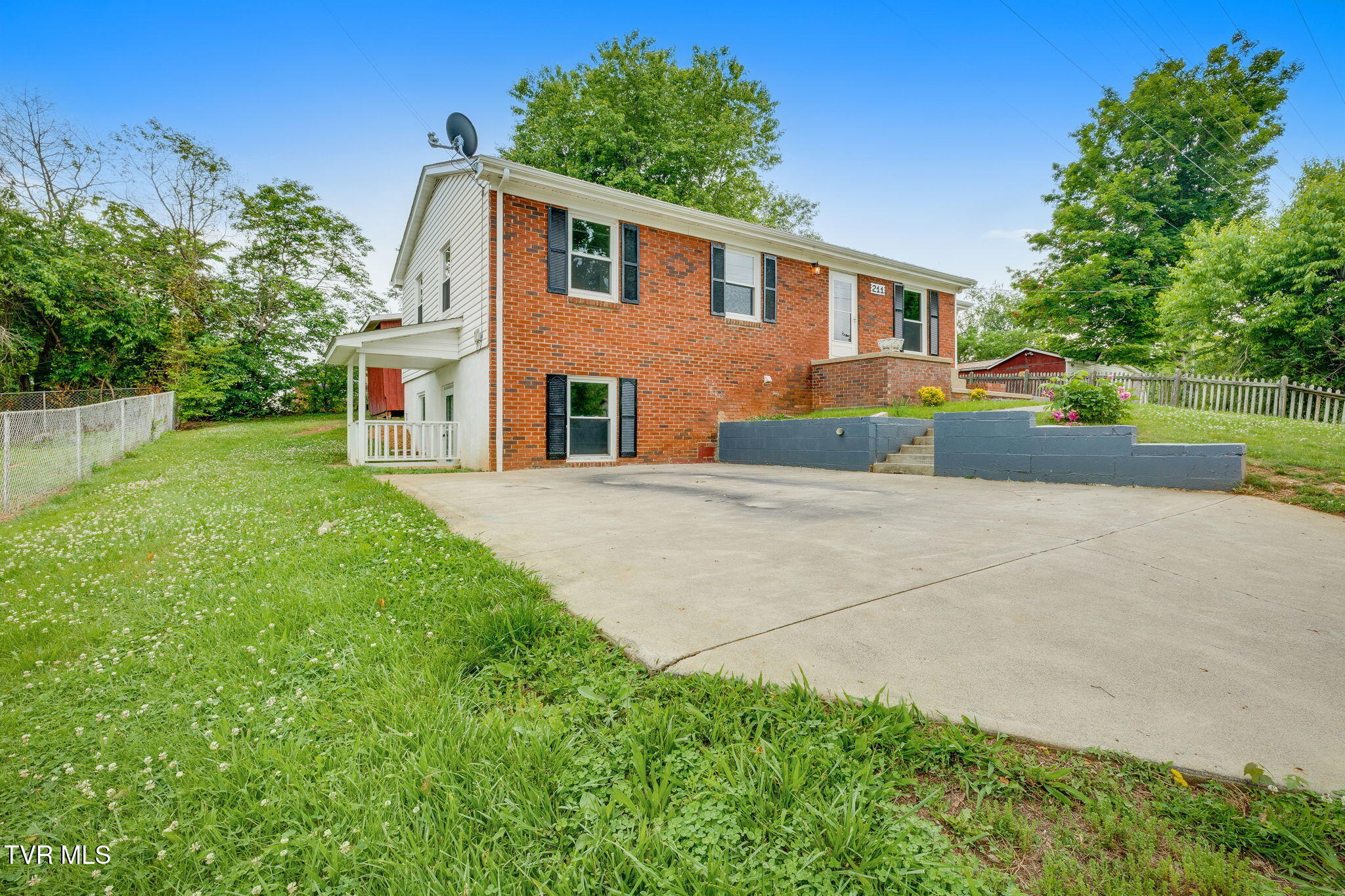 211 Old Union Road, Church Hill, Tennessee image 1