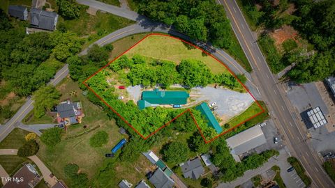Photo of 4006 Memorial Boulevard, Kingsport, TN 37664 (MLS # 9995031)