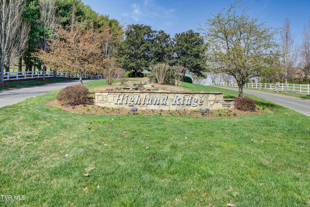 Photo of 1943 Villa Court, Johnson City, TN 37615 (MLS # 9992649)