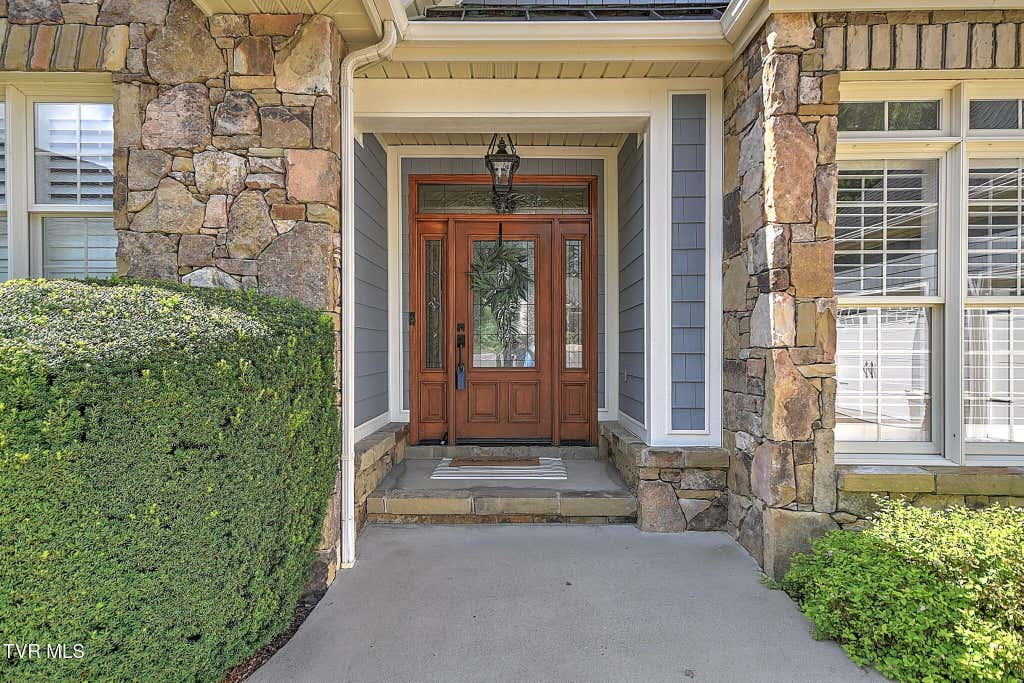 Photo of 1943 Villa Court, Johnson City, TN 37615 (MLS # 9992649)