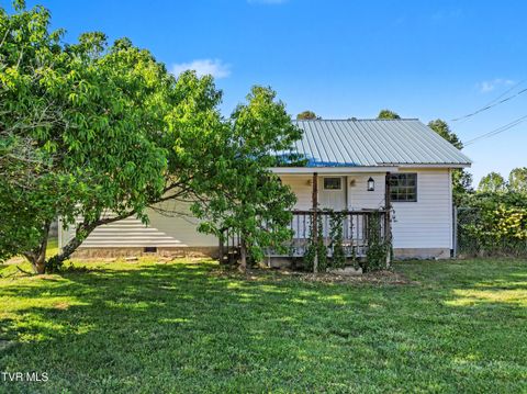 Photo of 2146 Snodgrass Road, New Tazewell, TN 37825 (MLS # 9995467)
