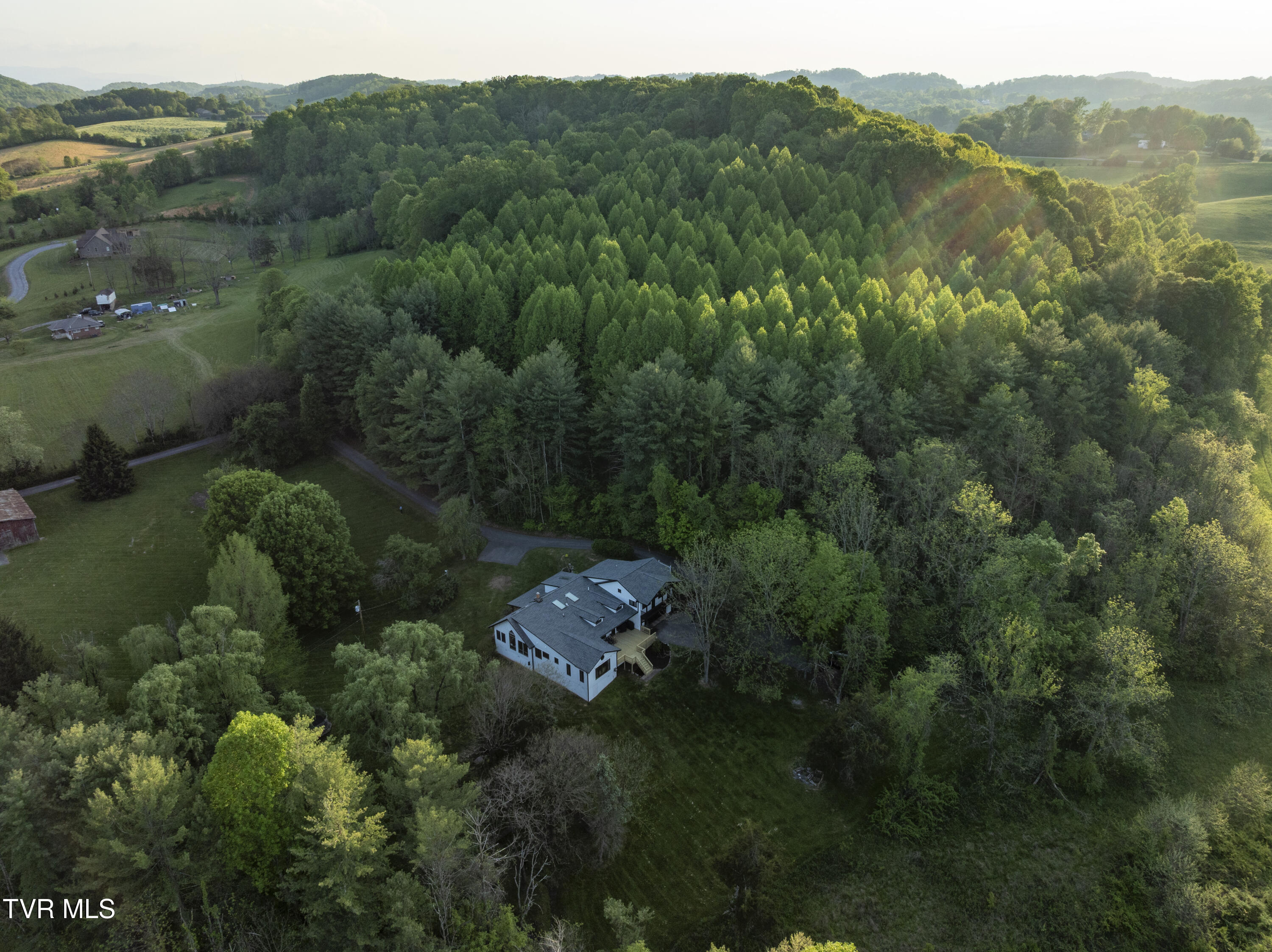 245 Malone Hollow Road, Jonesborough, Tennessee image 9