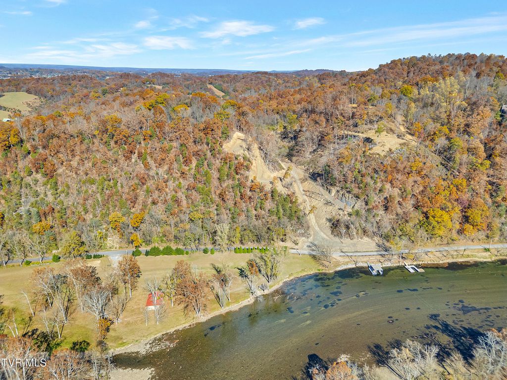 Photo of 1 Herb Hodge Road, Johnson City, TN 37601 (MLS # 9988382)