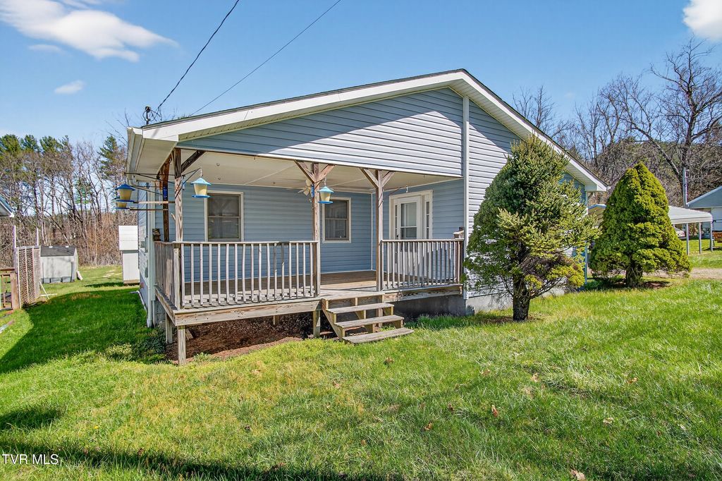 Photo of 151 Baker Street, Mountain City, TN 37683 (MLS # 9992943)