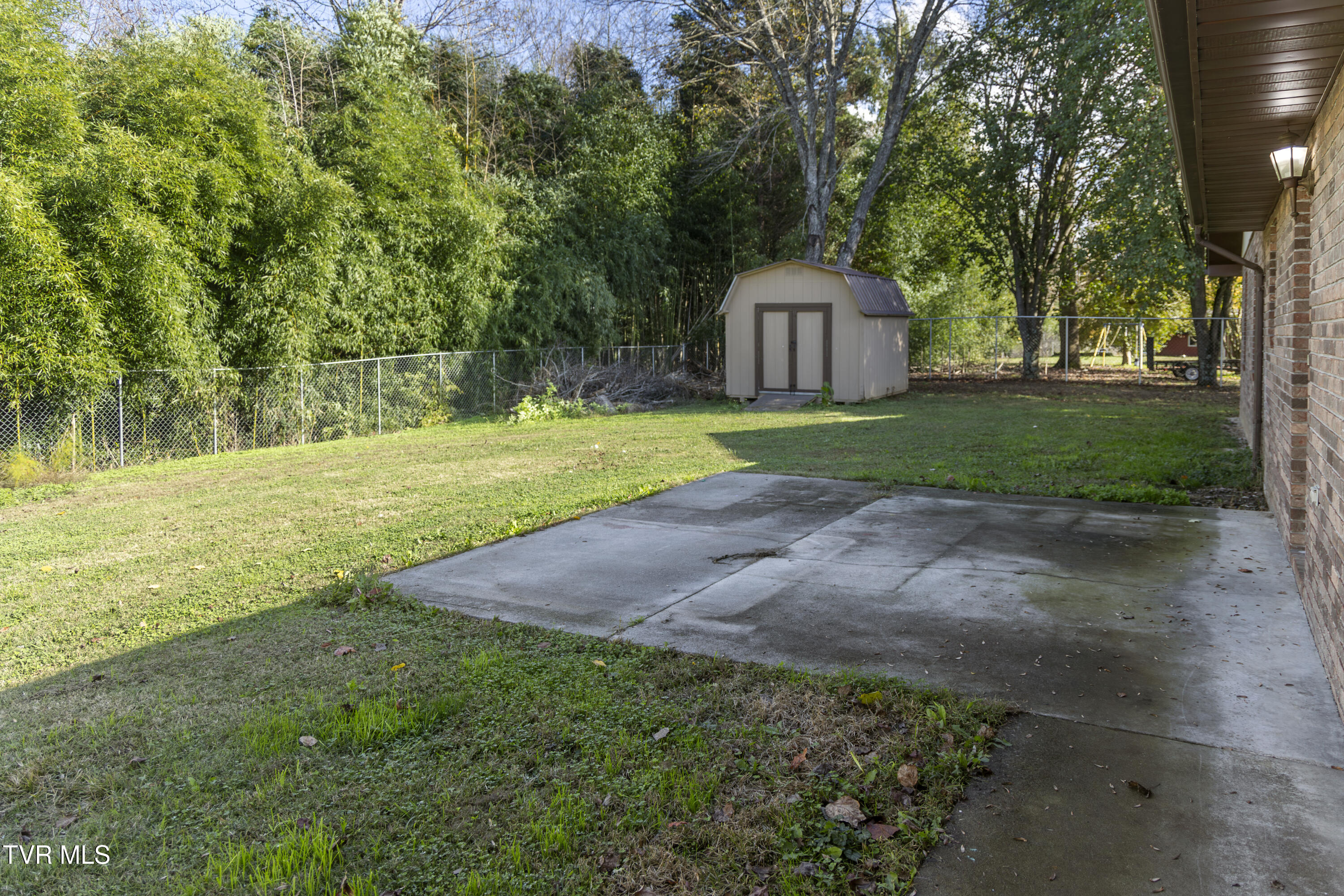 1046 Valley View Circle, Sevierville, Tennessee image 10