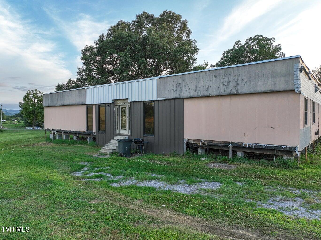 1076 Old Newport Highway, Dandridge, Tennessee image 8