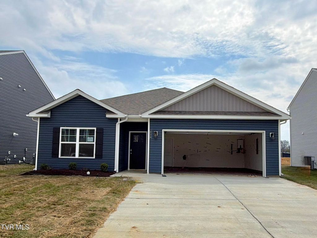 Photo of 230 Artist Avenue Ave, Johnson City, TN 37615 (MLS # 9989101)