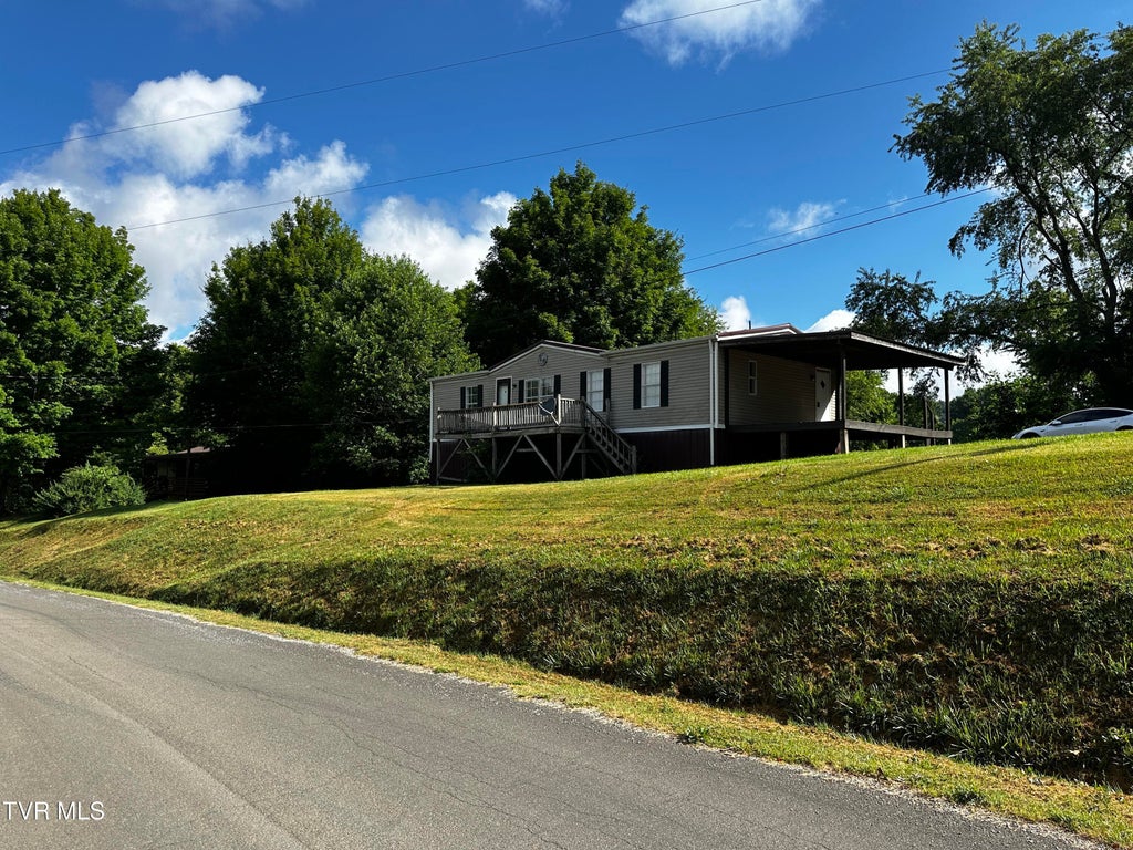 Photo of 406 Ferguson Lane, Lebanon, VA 24266 (MLS # 10000172)