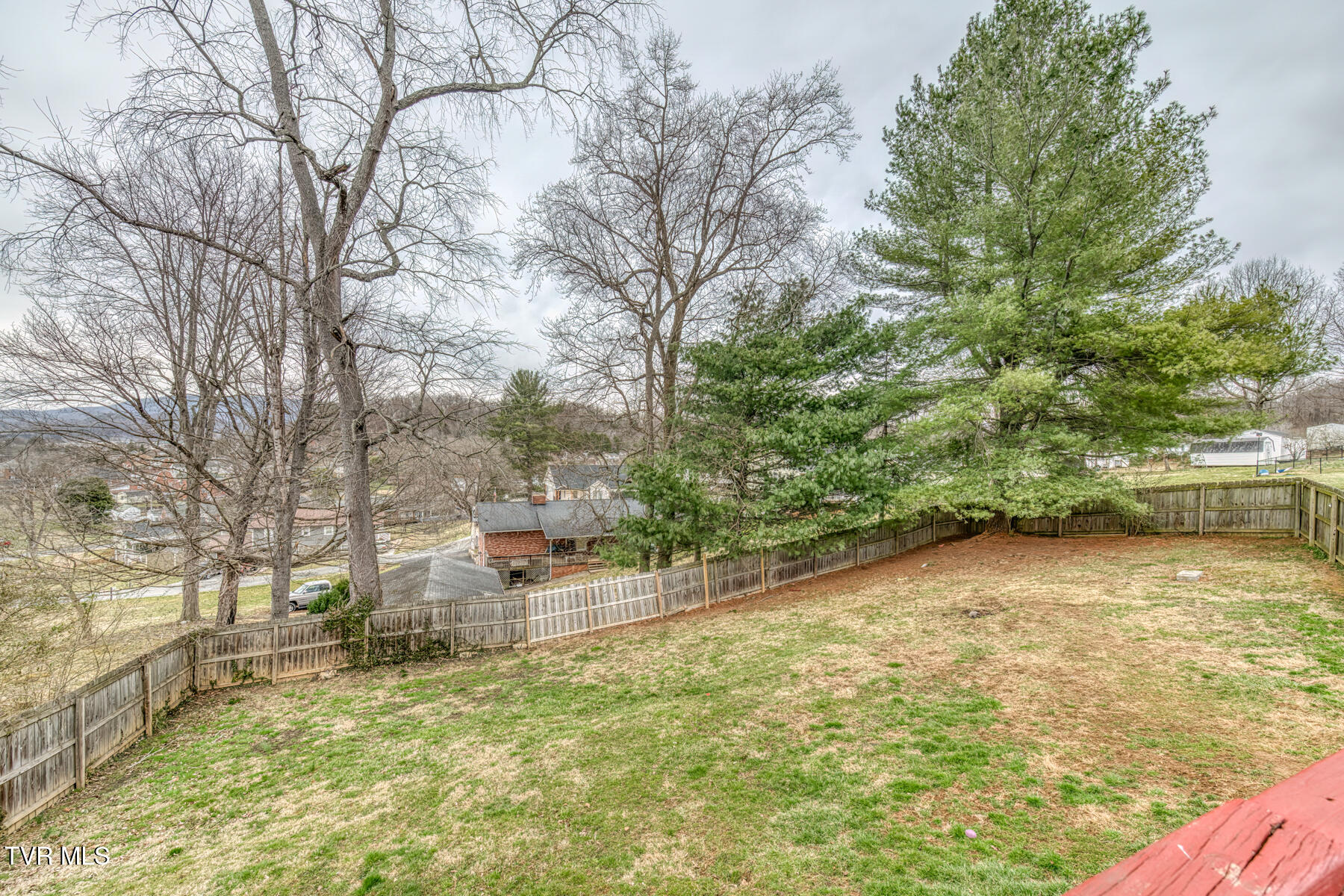 526 Division Street, Elizabethton, Tennessee image 38