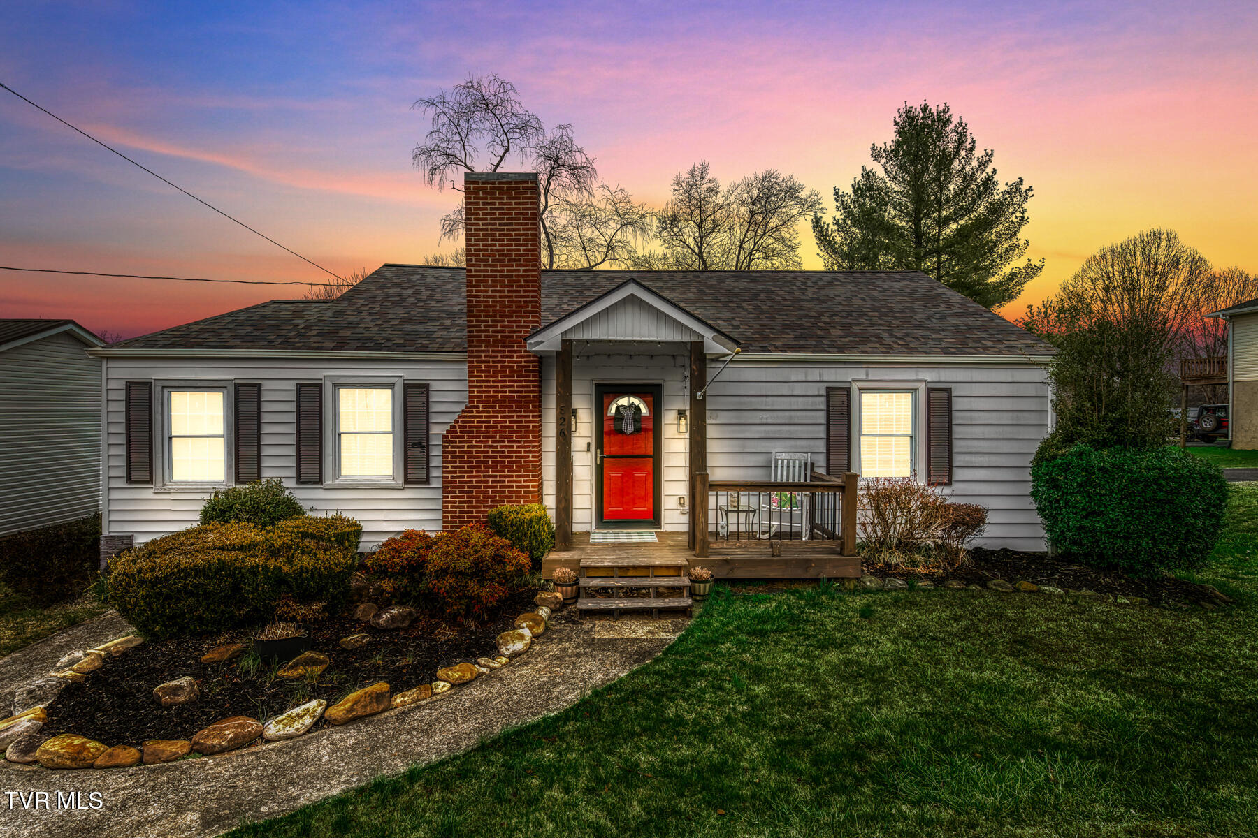 526 Division Street, Elizabethton, Tennessee image 2