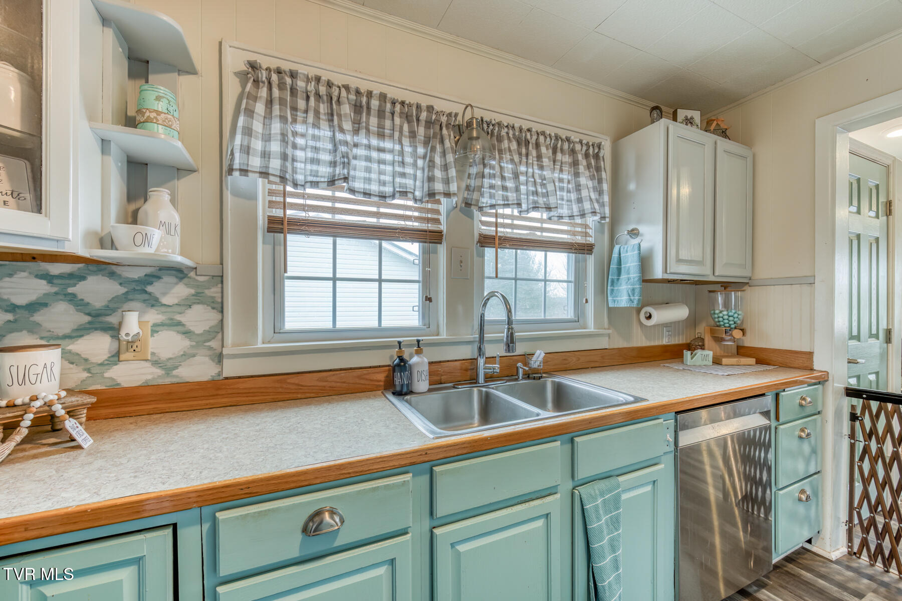 526 Division Street, Elizabethton, Tennessee image 22