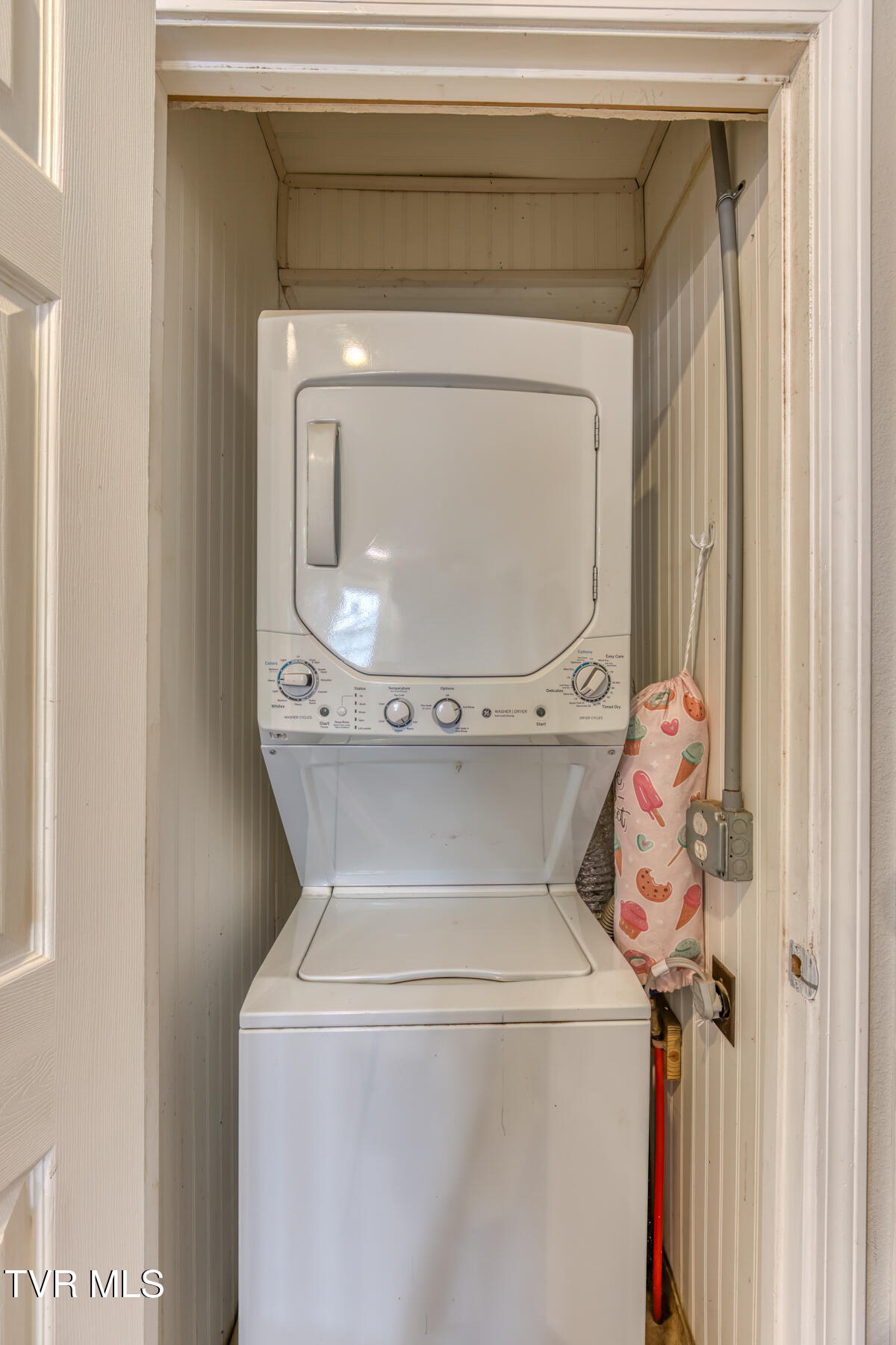 526 Division Street, Elizabethton, Tennessee image 23