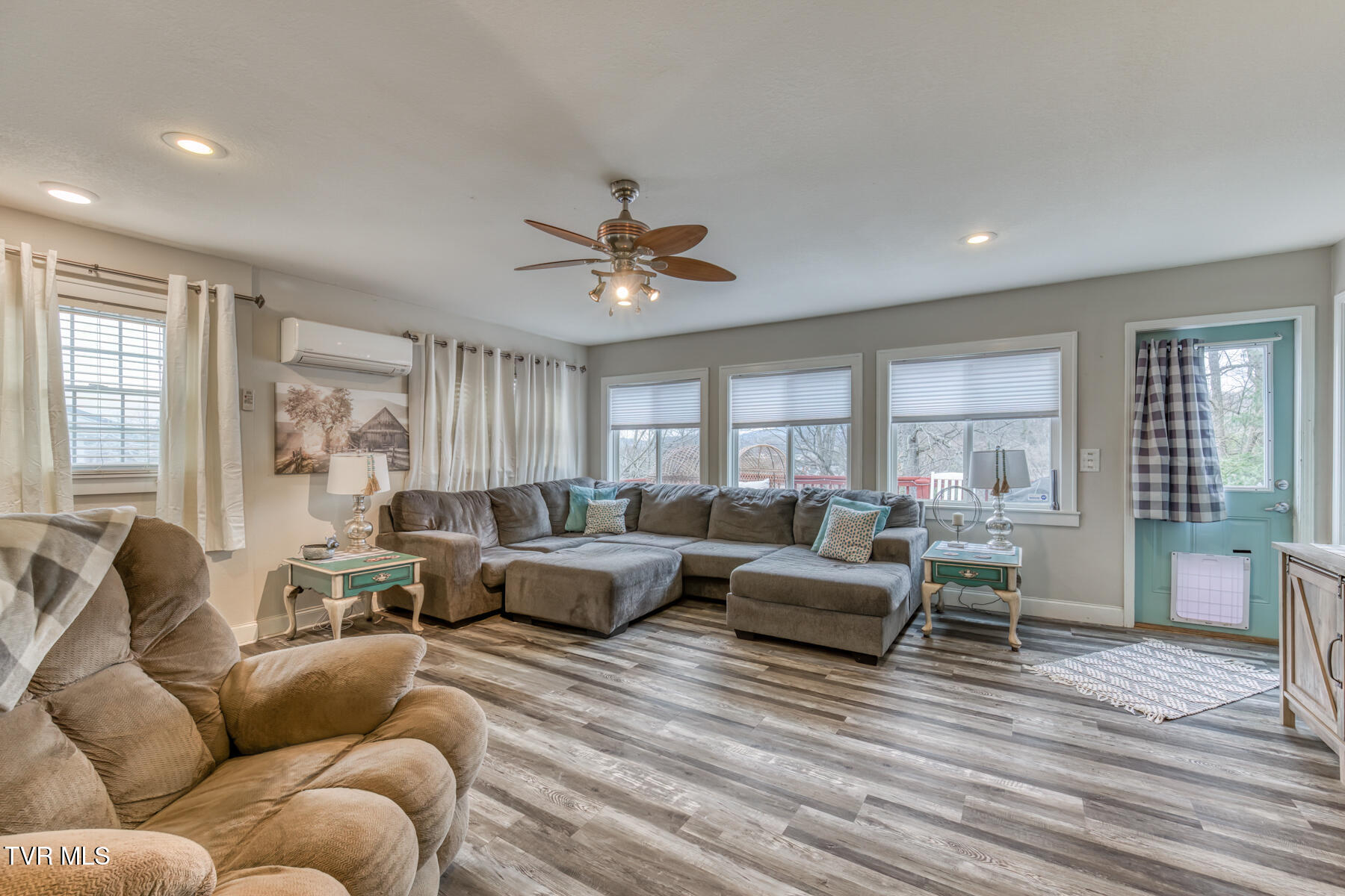 526 Division Street, Elizabethton, Tennessee image 17