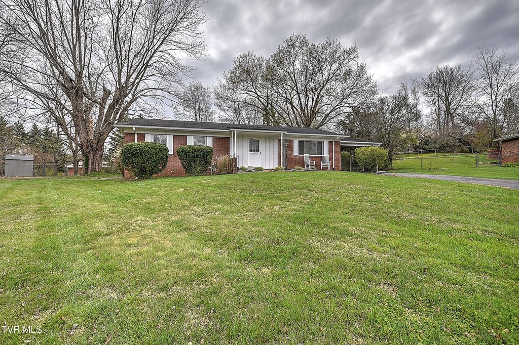 Photo of 2 Machamer Court, Johnson City, TN 37604 (MLS # 9993376)