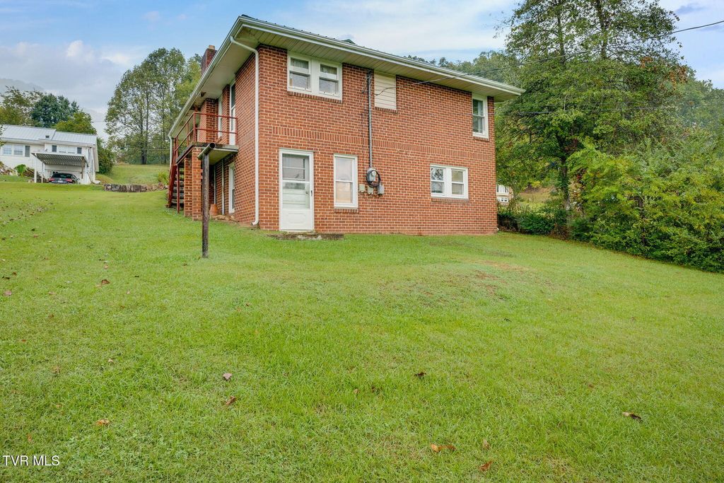 Photo of 286 Wilmeth Street, Weber City, VA 24290 (MLS # 9986228)