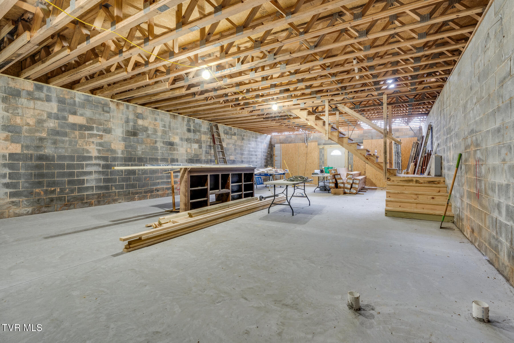 2437 Carters Valley Road, Surgoinsville, Tennessee image 17