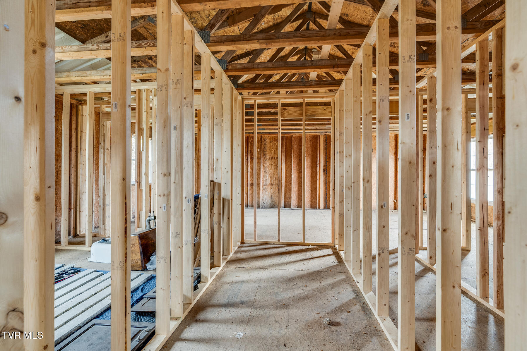 2437 Carters Valley Road, Surgoinsville, Tennessee image 15