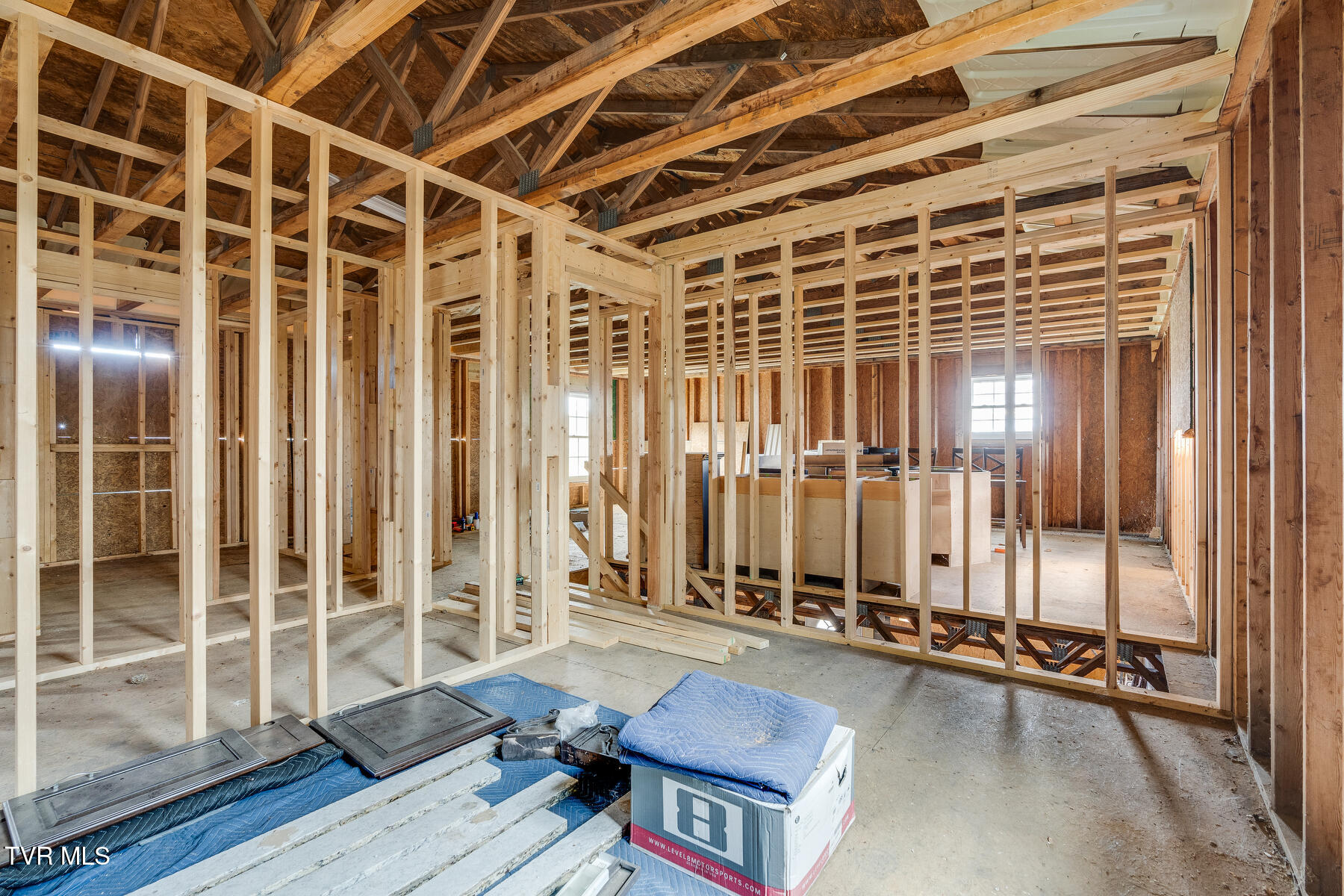 2437 Carters Valley Road, Surgoinsville, Tennessee image 14