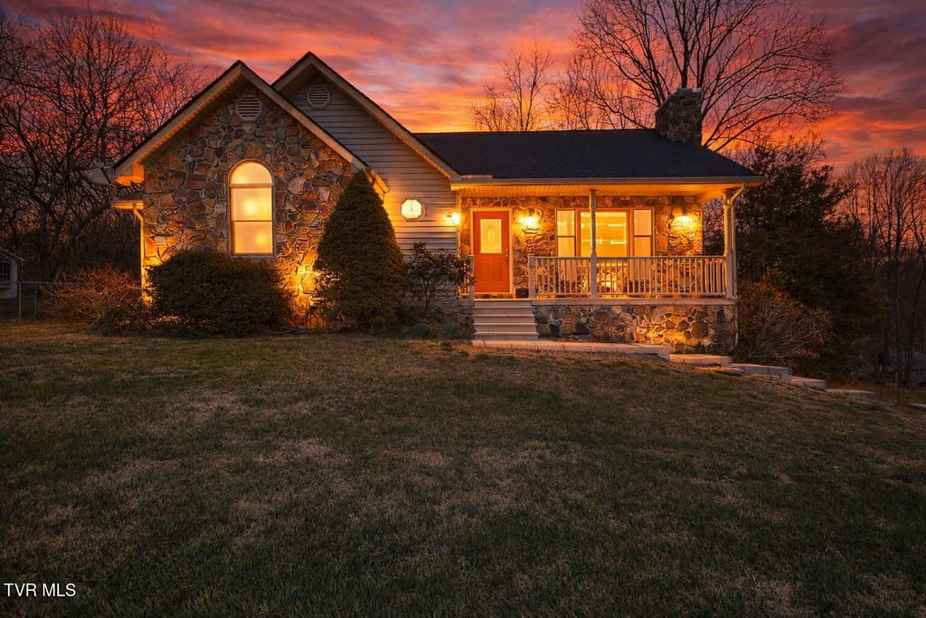 Photo of 188 Old Milligan Highway, Johnson City, TN 37601 (MLS # 9991973)