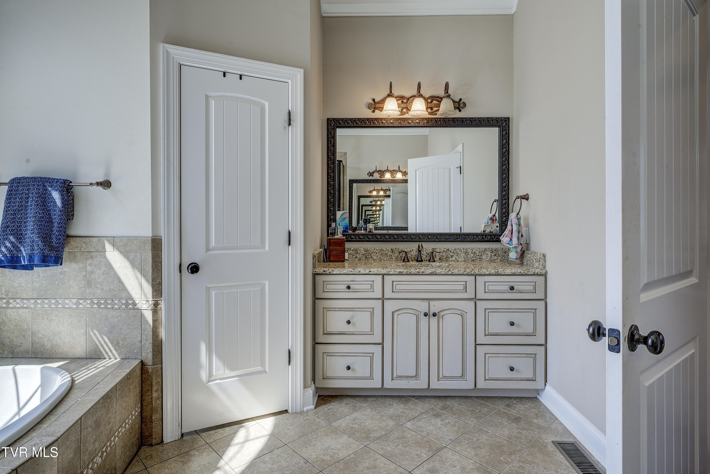 2909 Greenline Road, Johnson City, Tennessee image 30