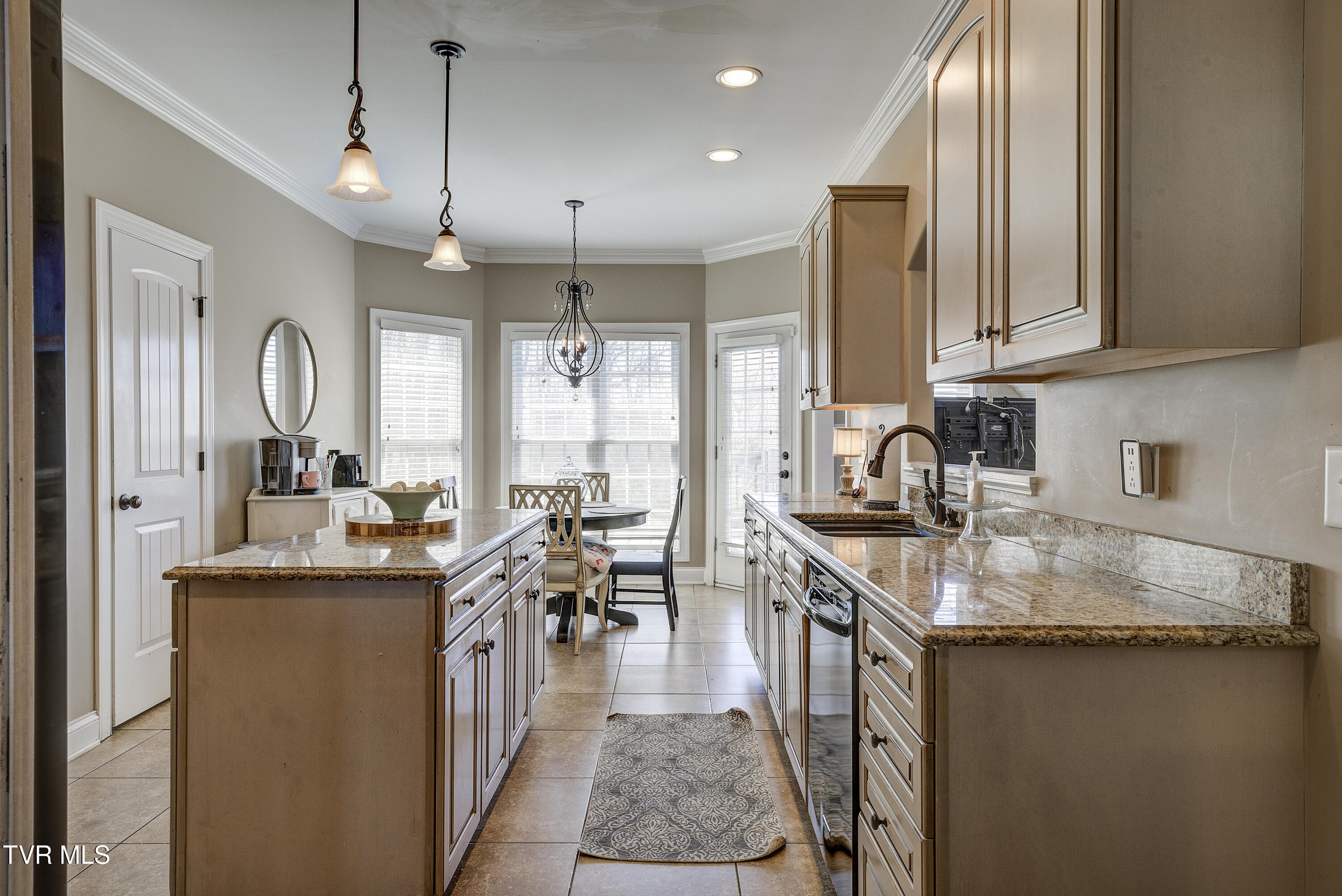 2909 Greenline Road, Johnson City, Tennessee image 14