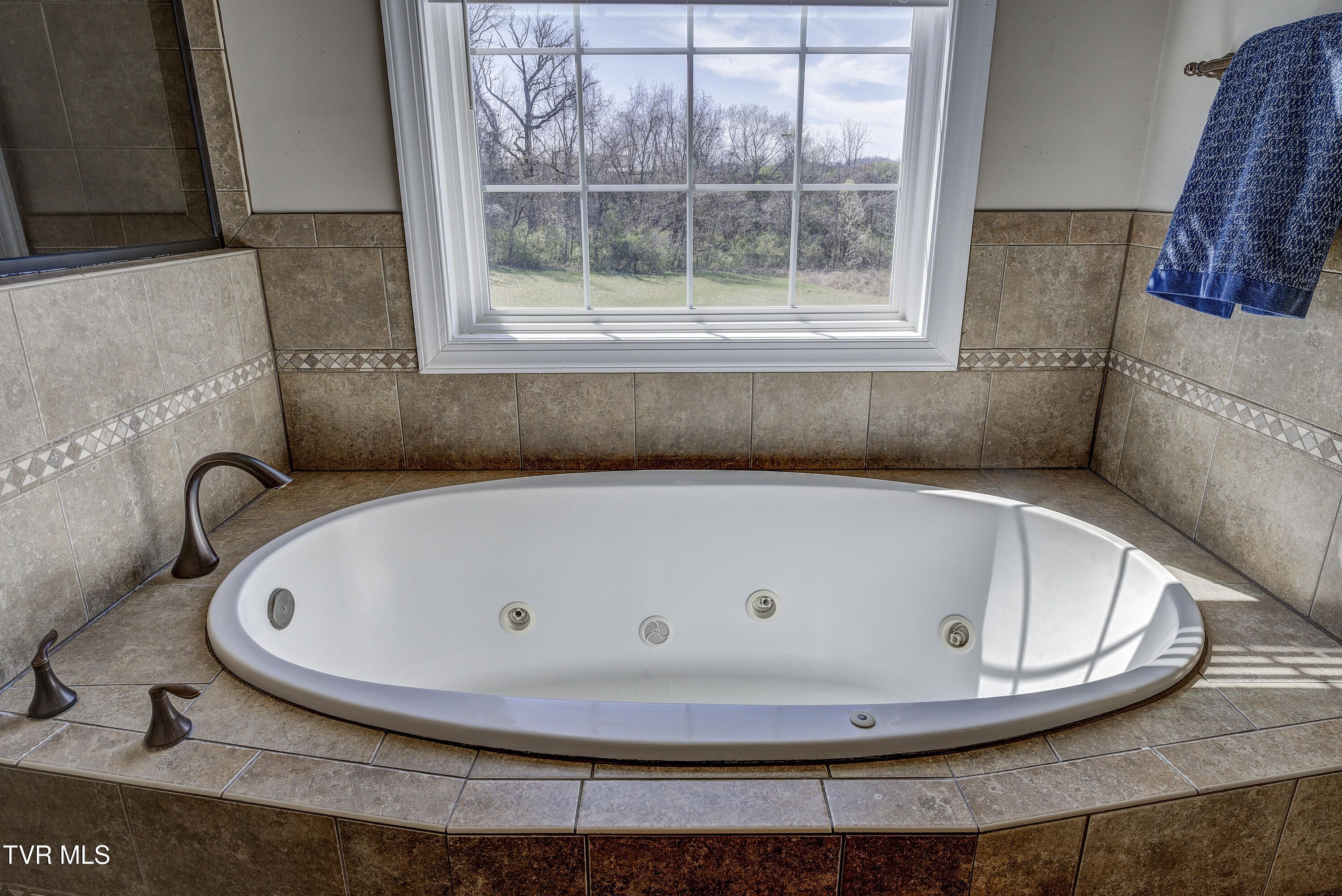 2909 Greenline Road, Johnson City, Tennessee image 29