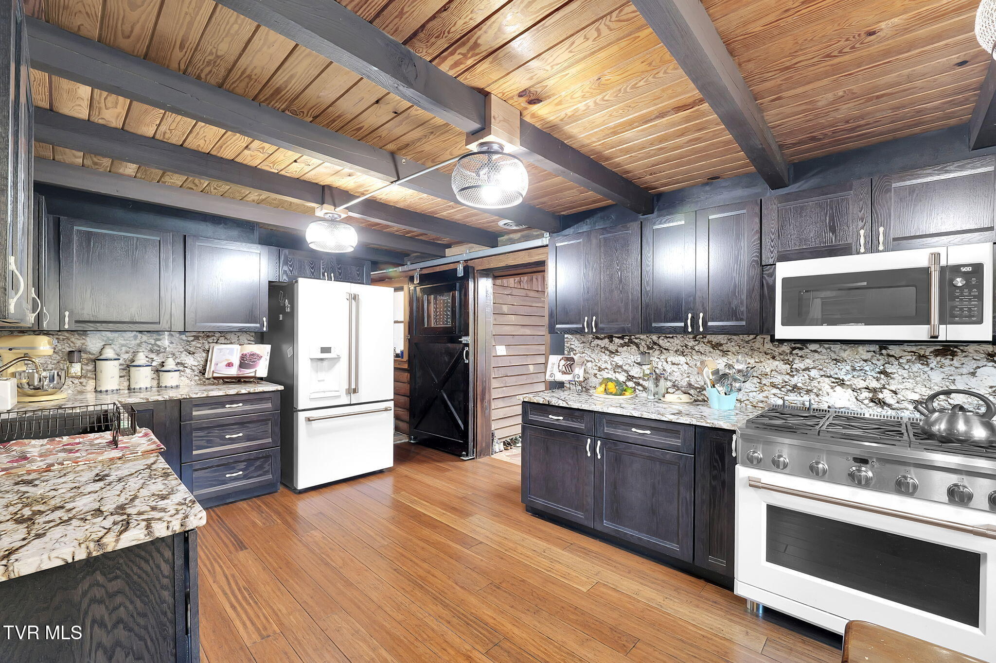 437 Still House Hollow Road, Saltville, Virginia image 4
