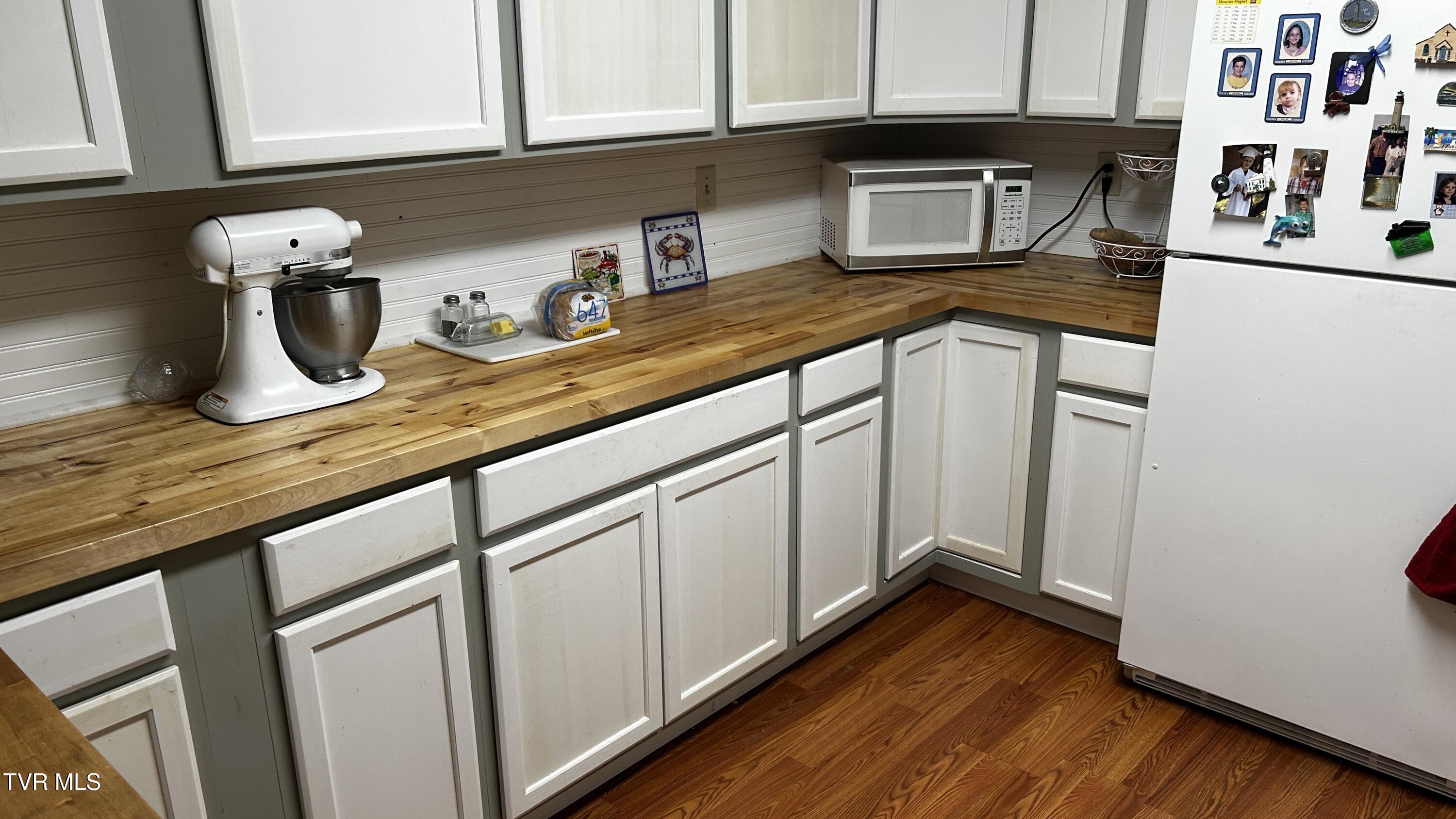 121 Hillside Drive, Honaker, Virginia image 14