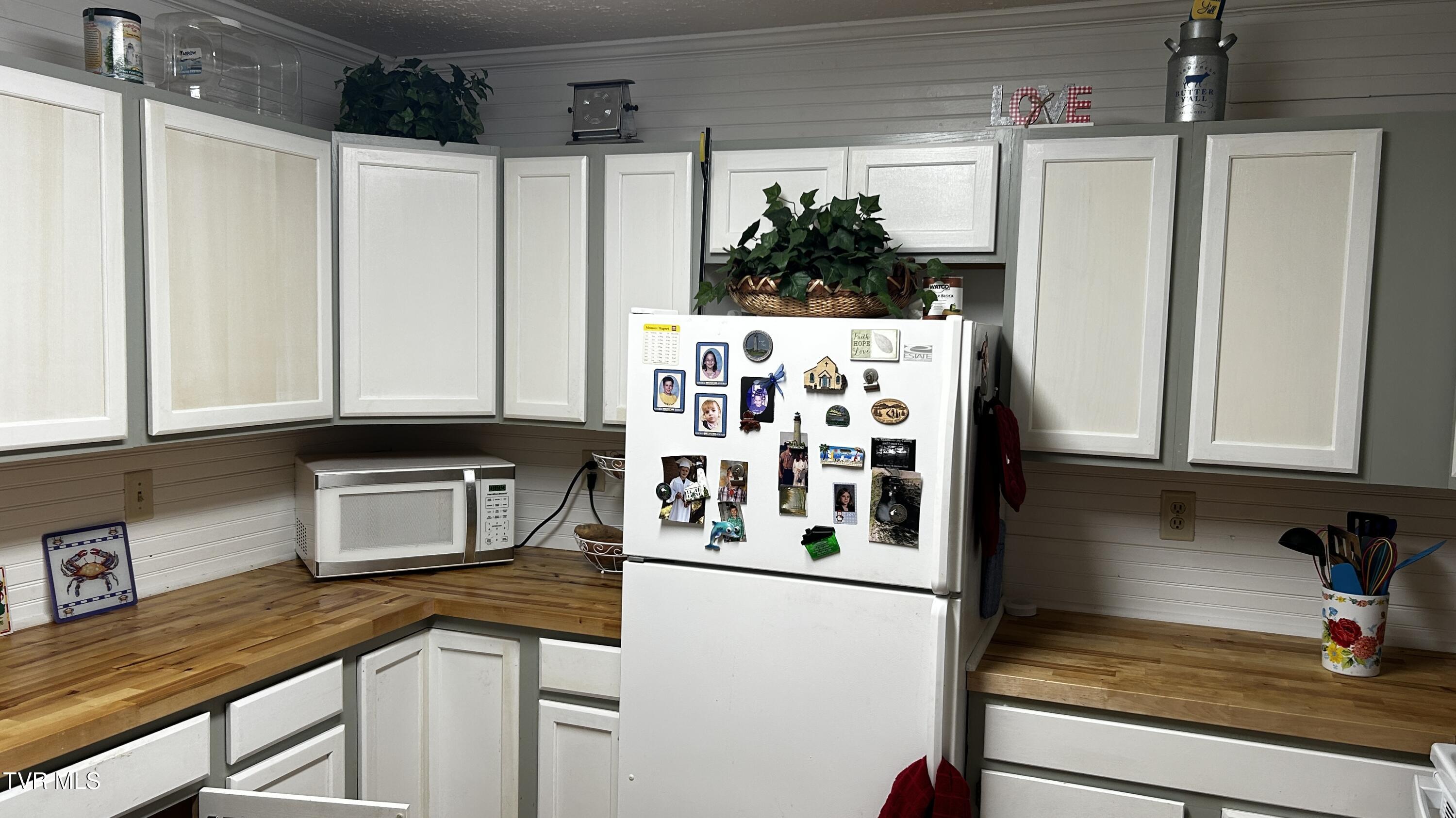 121 Hillside Drive, Honaker, Virginia image 13