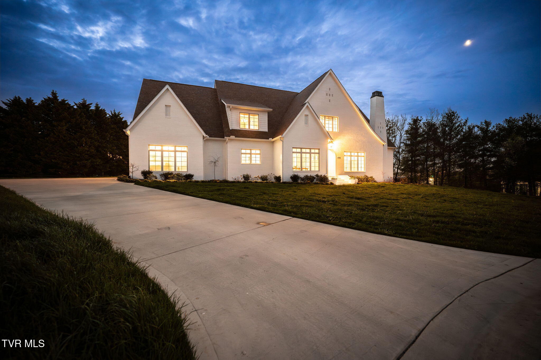 406 Lancaster Court