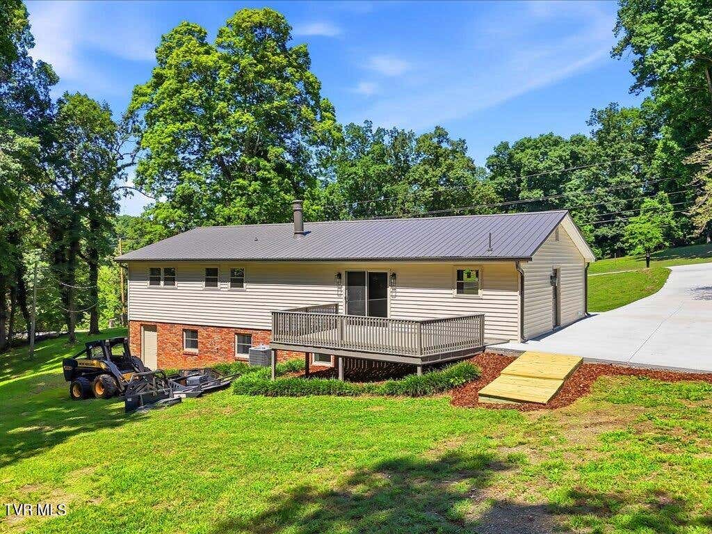 Photo of 1514 Pleasant View Drive, Talbott, TN 37877 (MLS # 9996573)