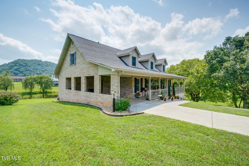Photo of 8121 Highway 11w, Rogersville, TN 37857 (MLS # 9998947)