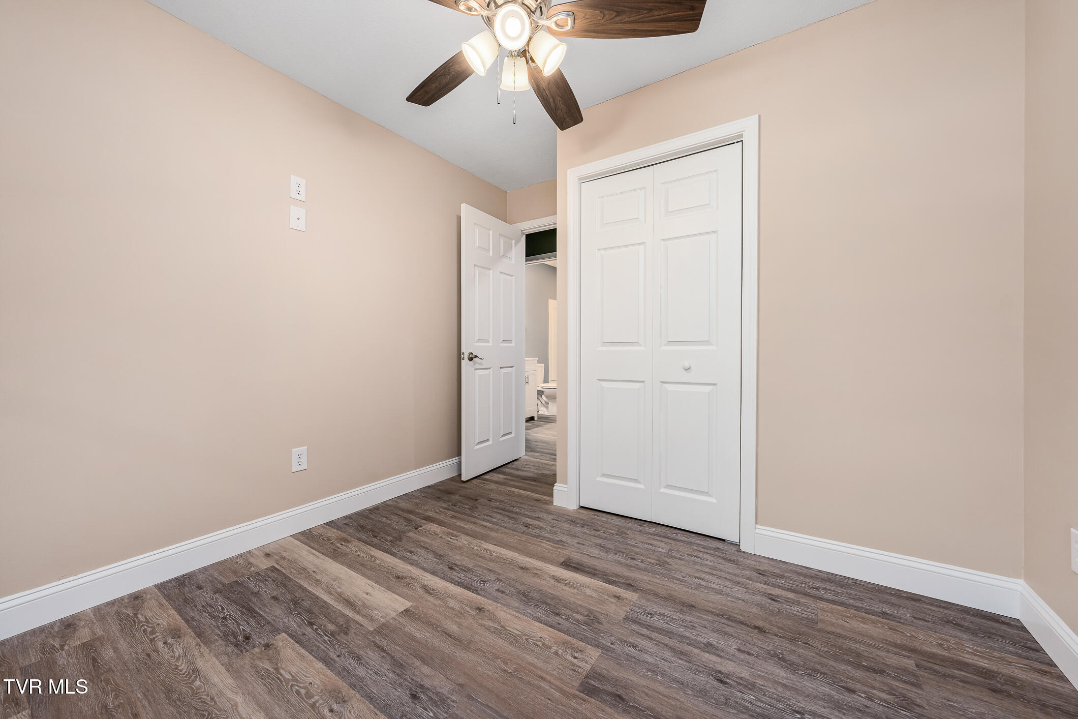 307 Piney Grove Road, Hampton, Tennessee image 38