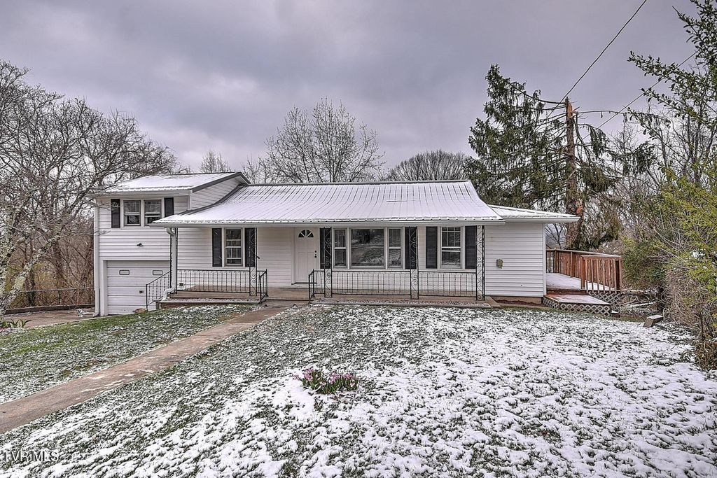 Photo of 1571 Granby Road, Kingsport, TN 37660 (MLS # 9993807)