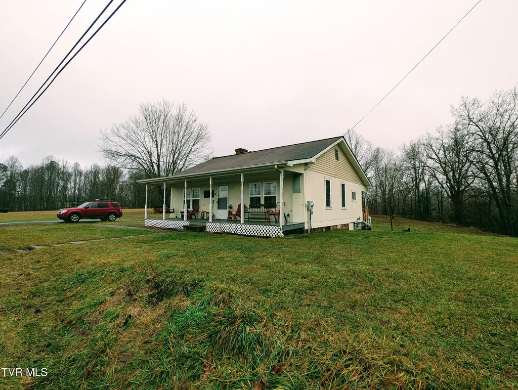 Photo of 3645 Dc Caney Ridge Road, Clintwood, VA 24228 (MLS # 9992719)