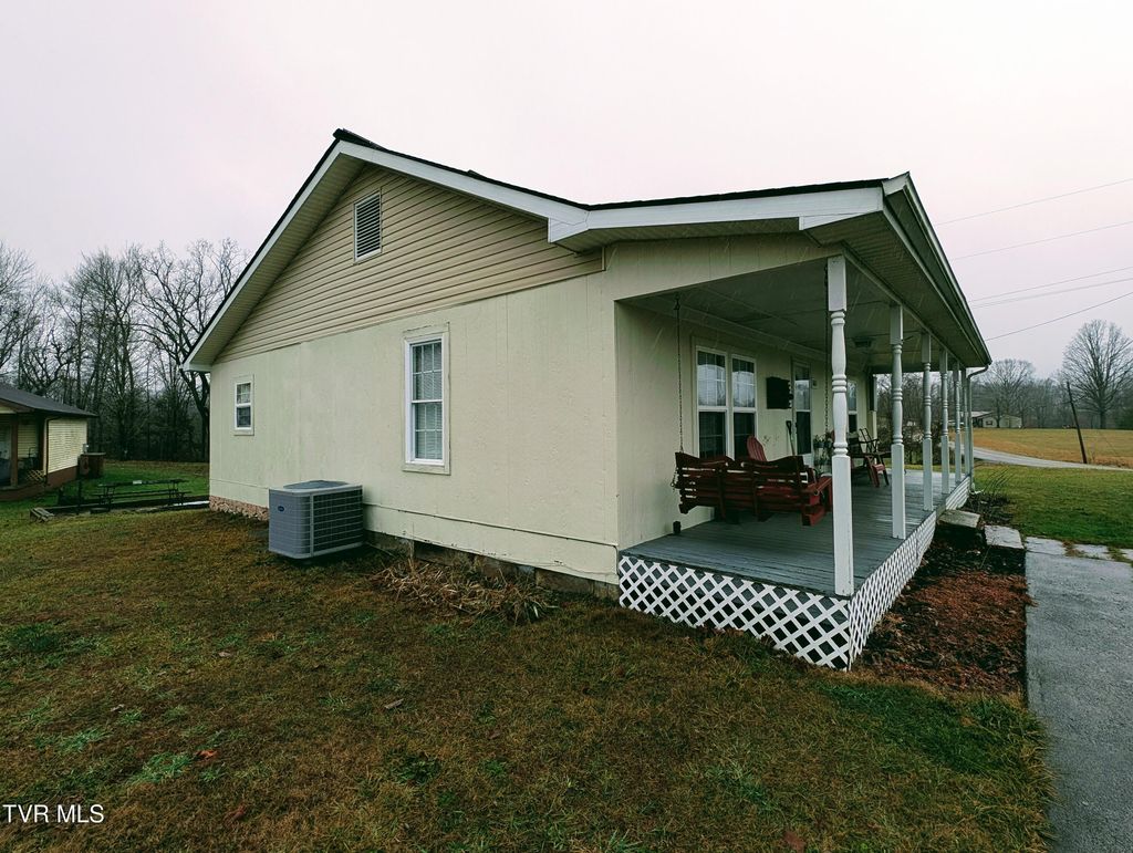 Photo of 3645 Dc Caney Ridge Road, Clintwood, VA 24228 (MLS # 9992719)