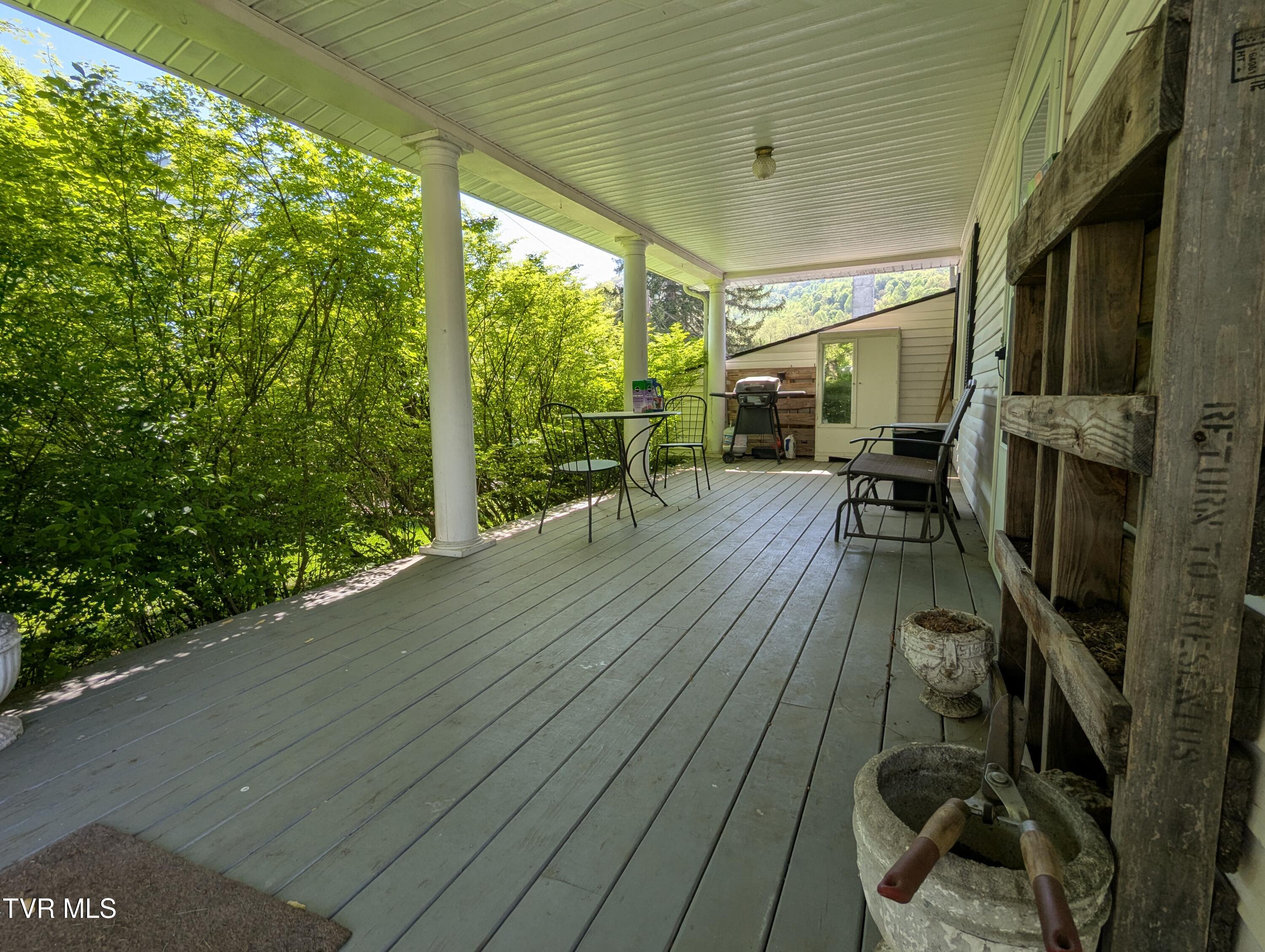 209 Cypress Street, Gate City, Virginia image 5