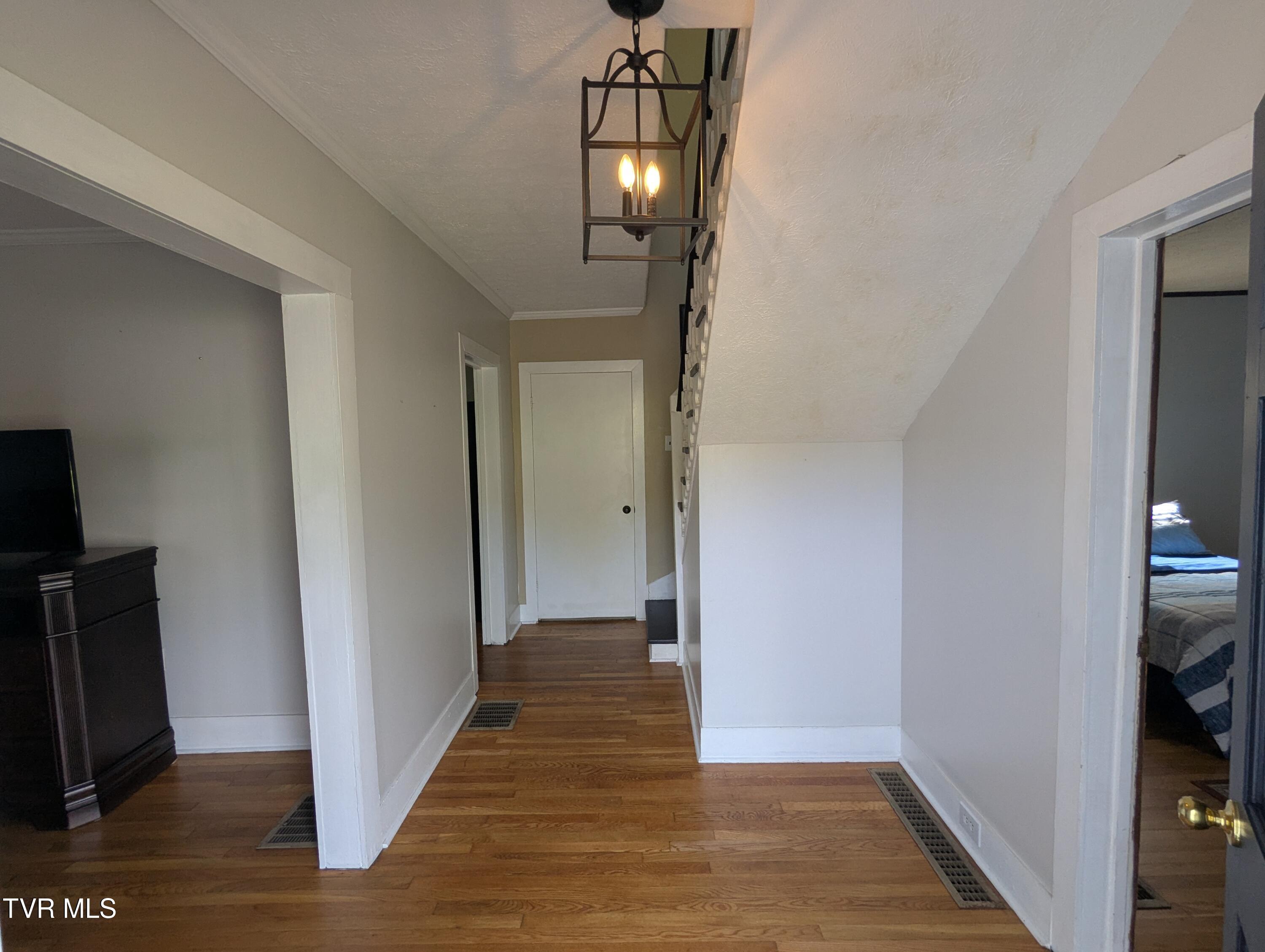 209 Cypress Street, Gate City, Virginia image 8