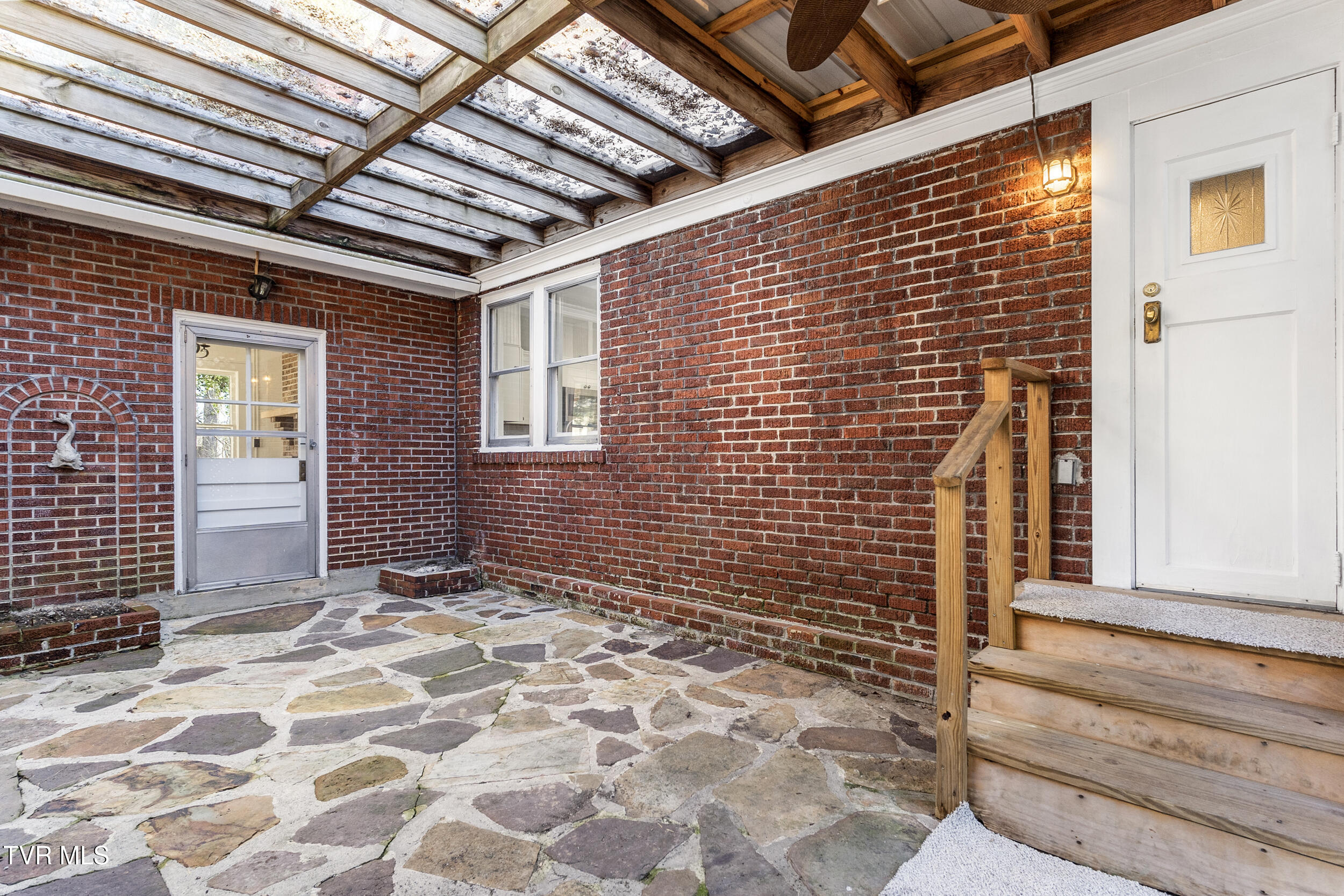 17 Wyandotte Avenue, Big Stone Gap, Virginia image 43