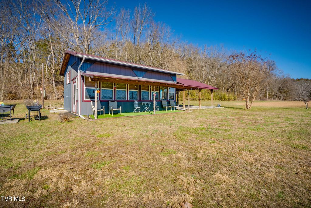 Photo of 1113 Old Stage Road, Rogersville, TN 37857 (MLS # 9989778)