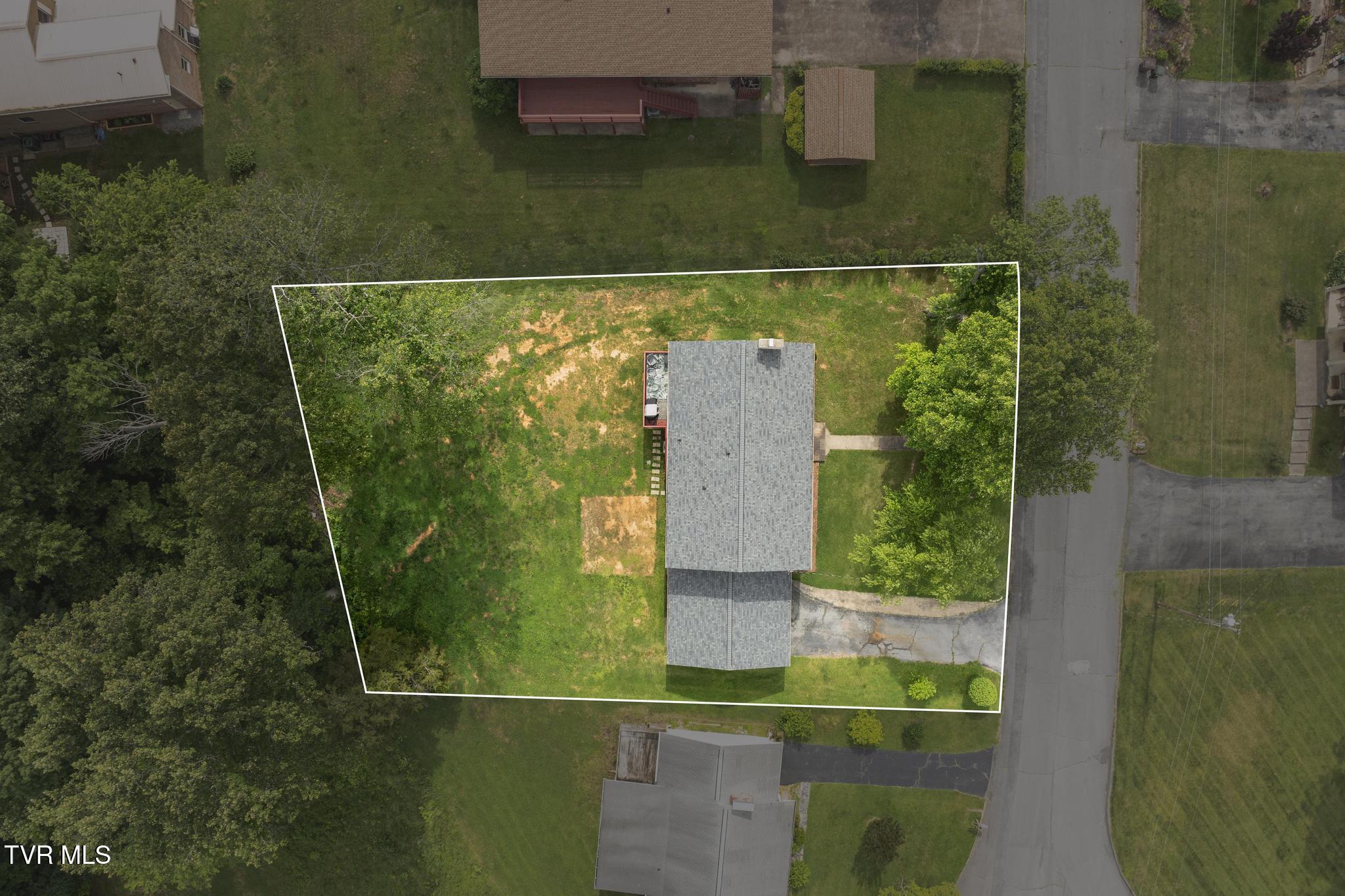 405 Castaway Drive, Kingsport, Tennessee image 46