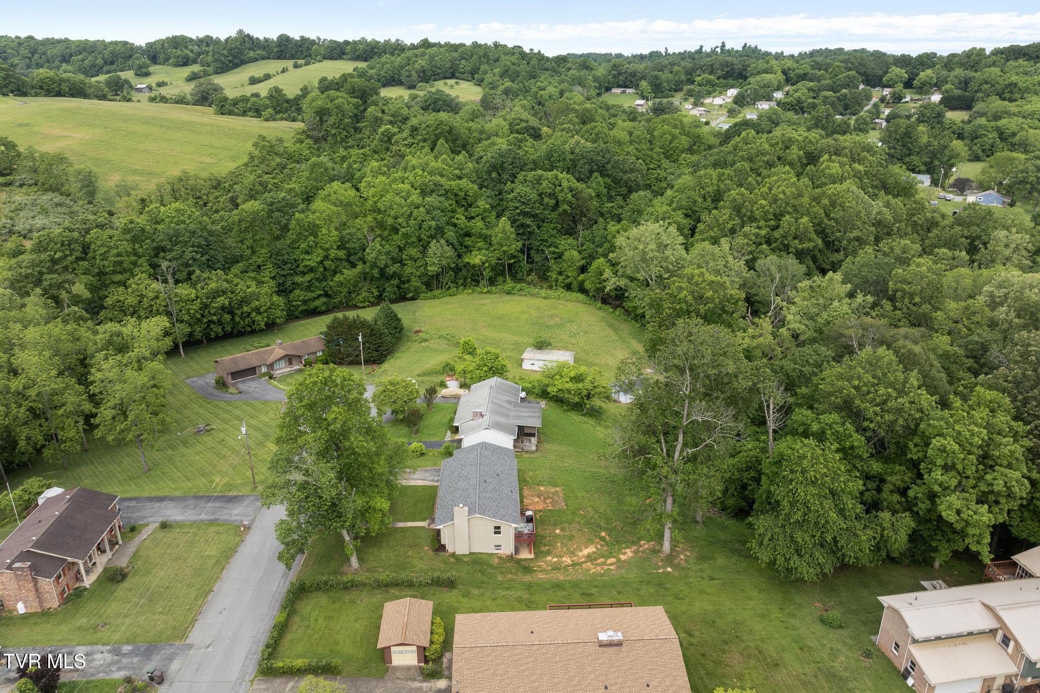 405 Castaway Drive, Kingsport, Tennessee image 42
