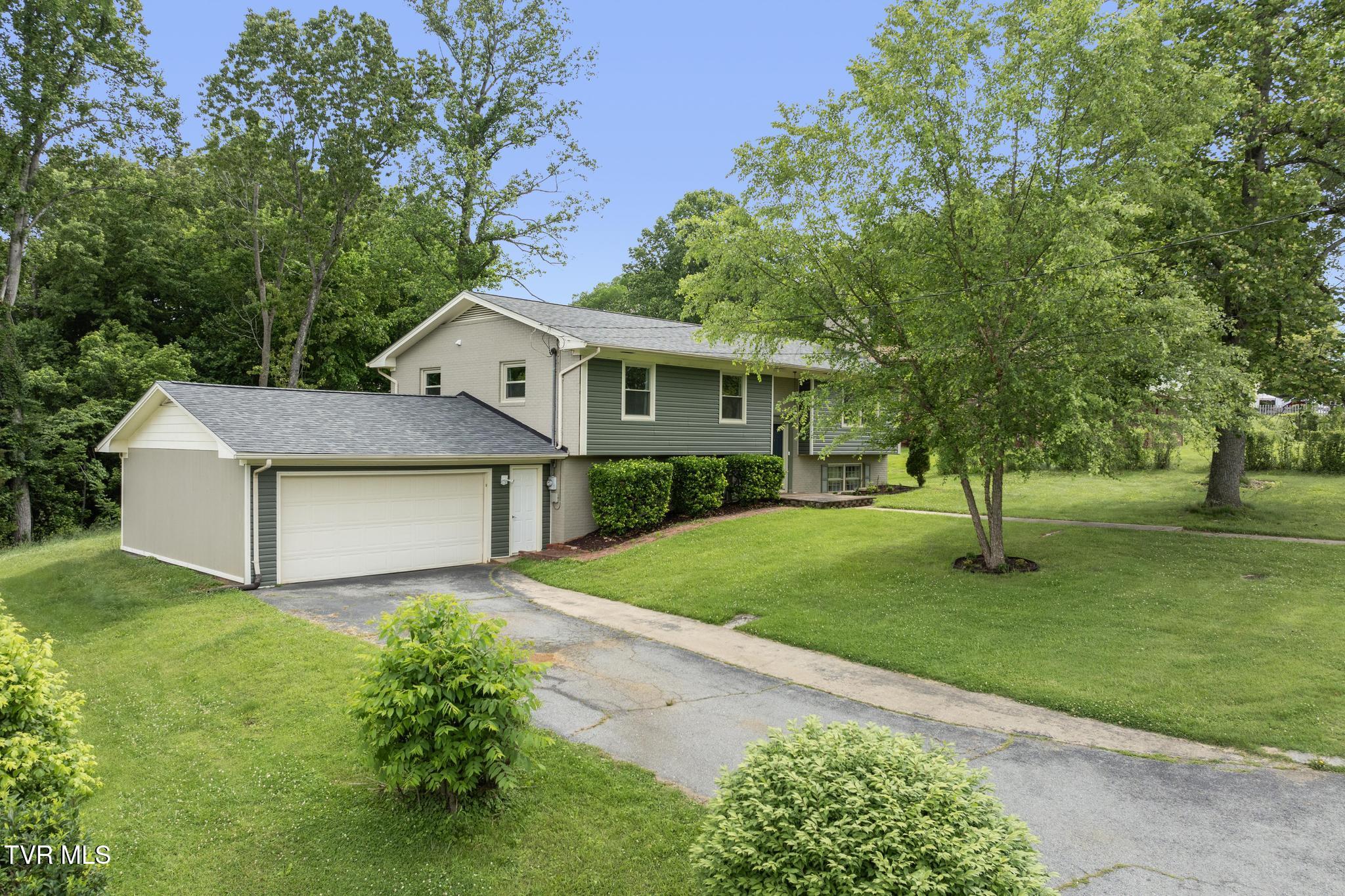 405 Castaway Drive, Kingsport, Tennessee image 7