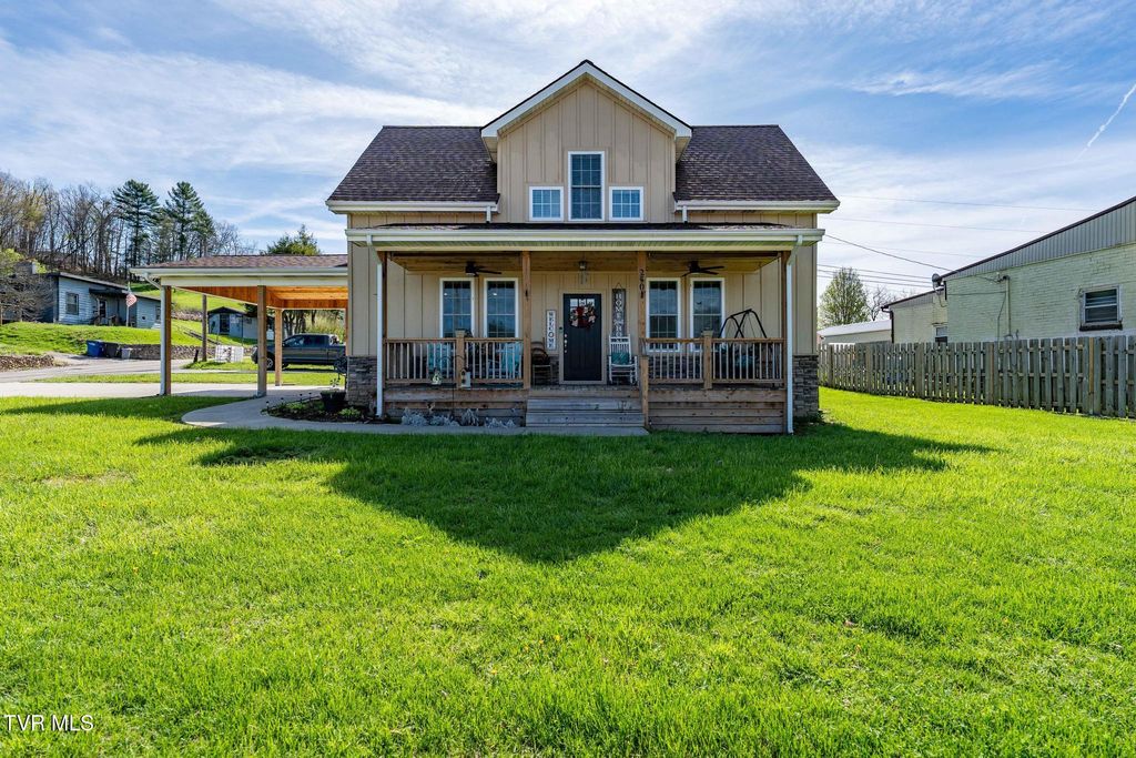 Photo of 250 Shady Street, Mountain City, TN 37683 (MLS # 9993561)