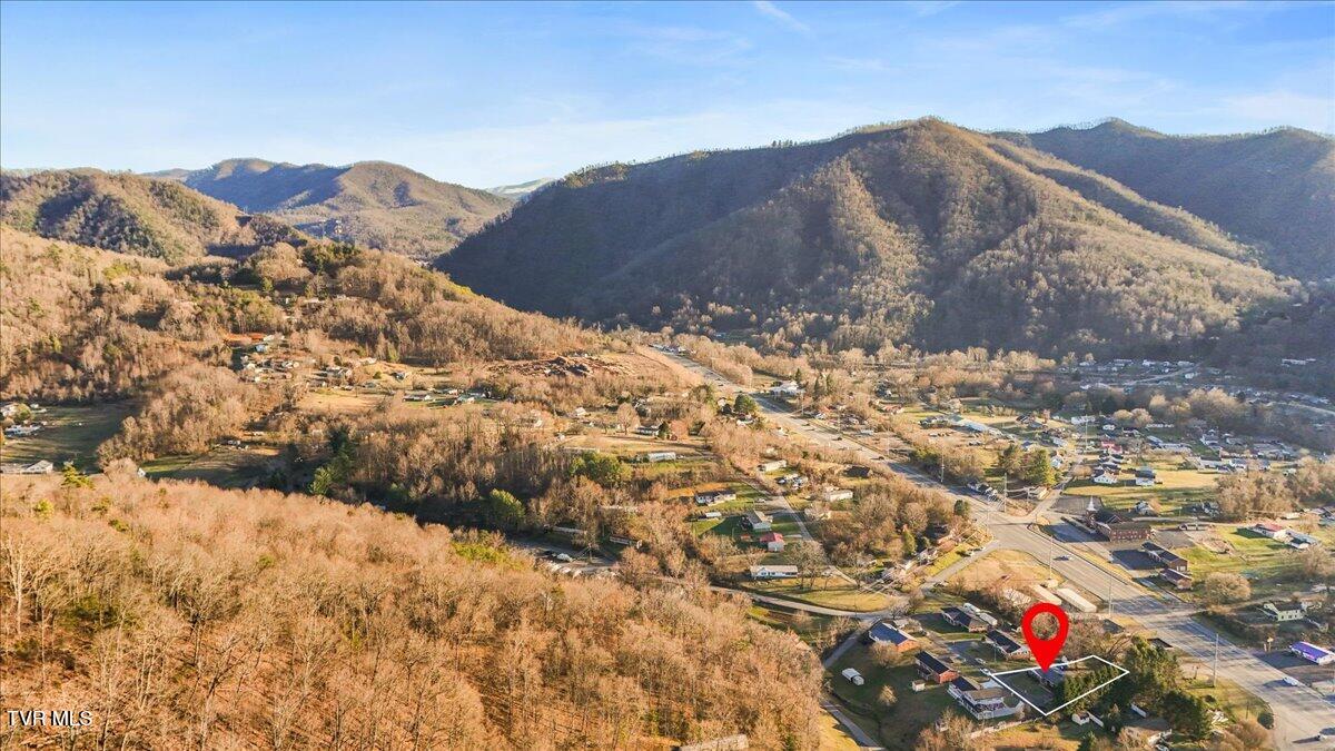 111 Hatfield Drive, Elizabethton, Tennessee image 5