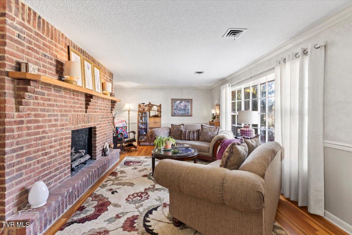 111 Hatfield Drive, Elizabethton, Tennessee image 3