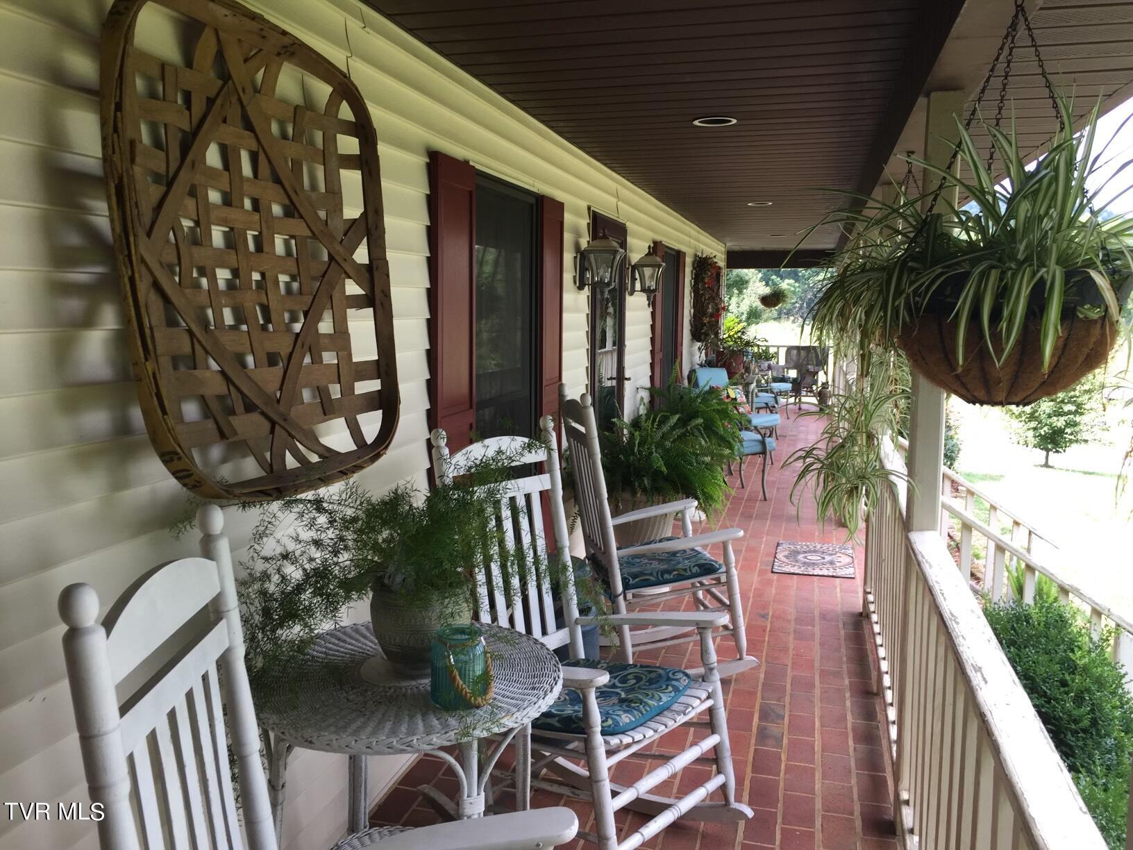 9117 Mountain Road, Lebanon, Virginia image 8